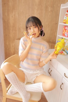 错把岳从后面进去了在线观看